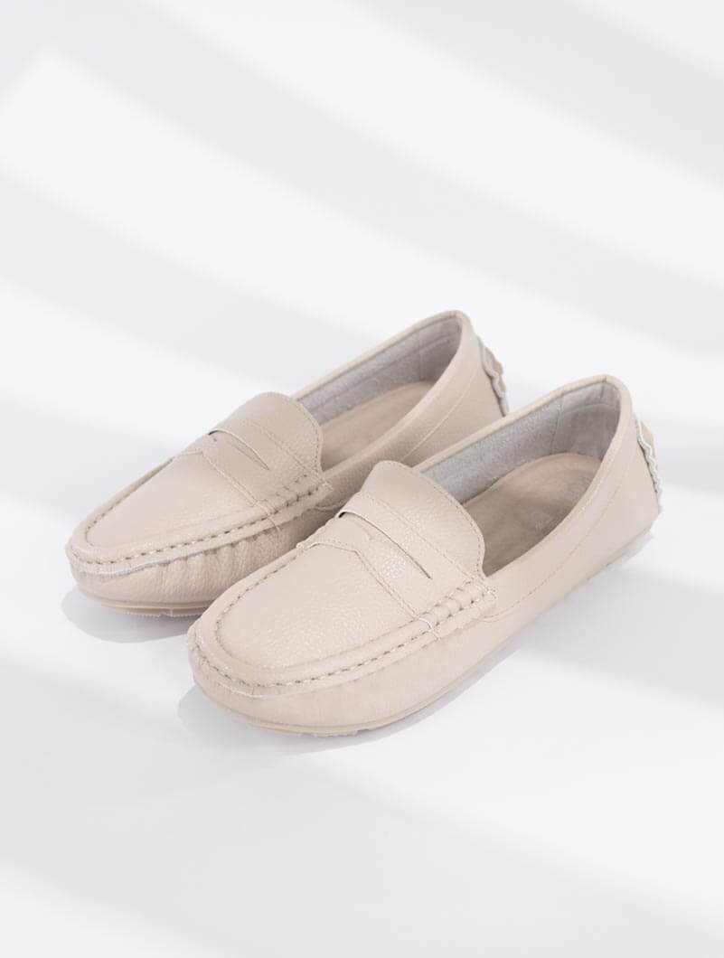 Mocassins plats à bout rond